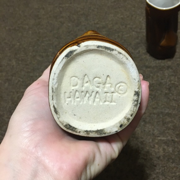 Hawaii Drink Mugs. I used for really cool flowers - Picture 3 of 7